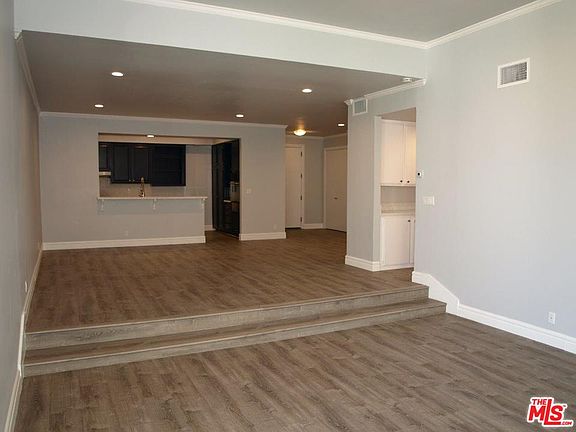 5th image of 1260 S Beverly Glen Blvd APT 408