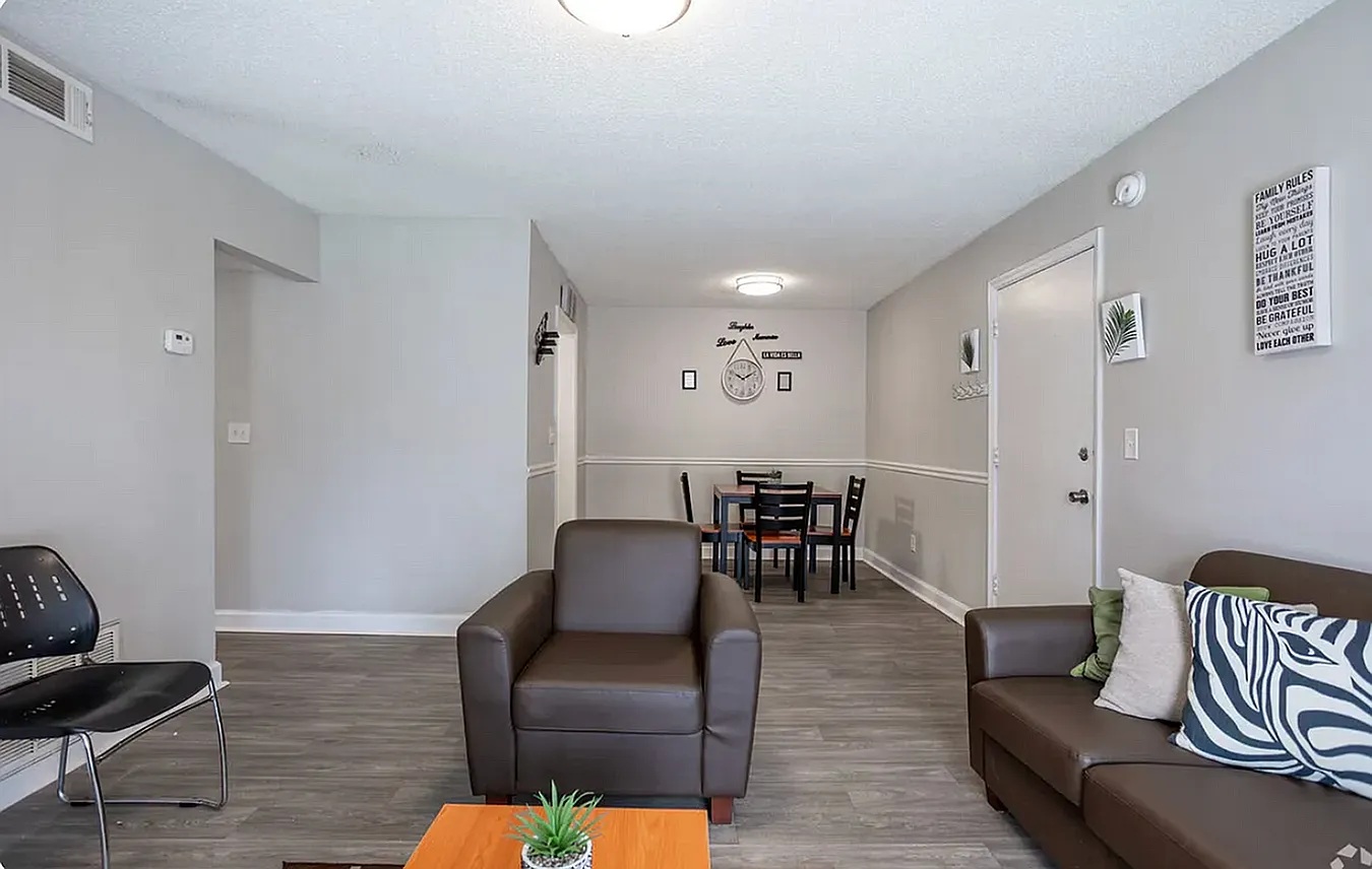 Millbend Apartments — Photo 1