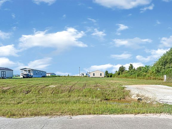 3rd image of 2228 Road 5836