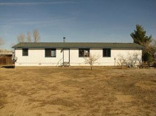 11017 La Mirada Rd, Phelan, CA 92371