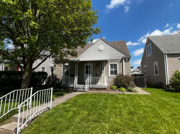 209 S 7th Ave, Beech Grove, IN 46107