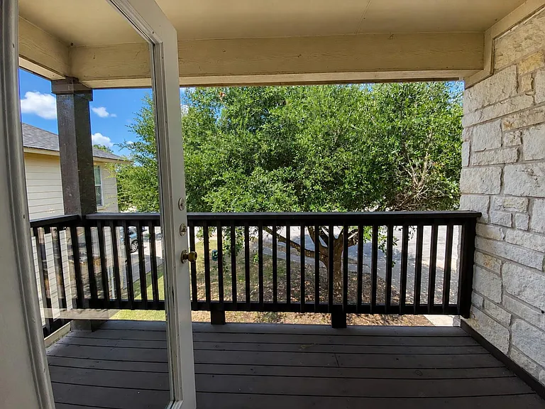 525 Eagles Nest Cv — Photo 44