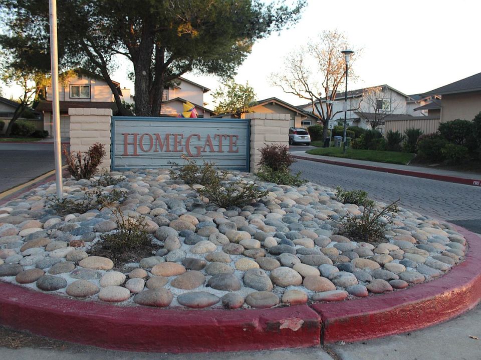 1st image of 1811 Home Gate Dr