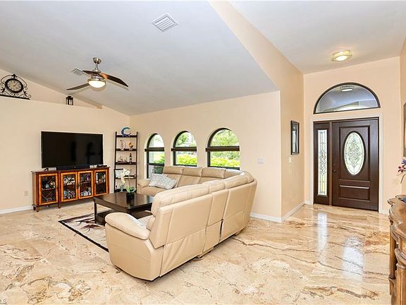 5th image of 5426 SW 20th Pl