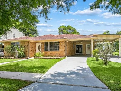 2625 Lloyds Ave, Chalmette, LA, 70043