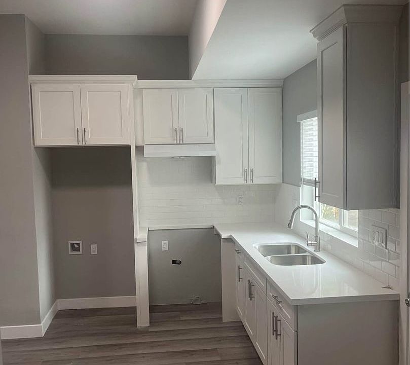 1st image of 3500 W 63rd St #16