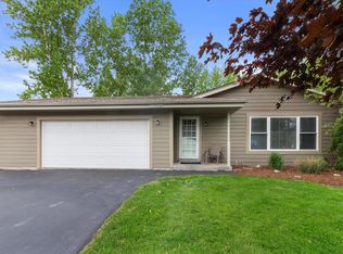 W152S7887 Mystic Dr, Muskego, WI 53150