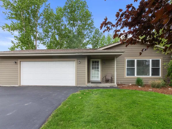 W152S7887 Mystic DRIVE, Muskego, WI 53150