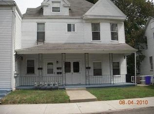 1213 State Ave APT 2, Coraopolis, PA 15108