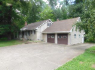1228 Walker Lake Rd, Mansfield, OH 44906