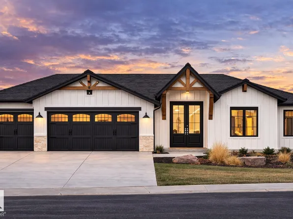 1155 Genesis On The Lake Blvd, Stony Plain, AB T7Z 0K5
