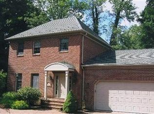 400 Riverside Ct UNIT 4, Poland, OH 44514