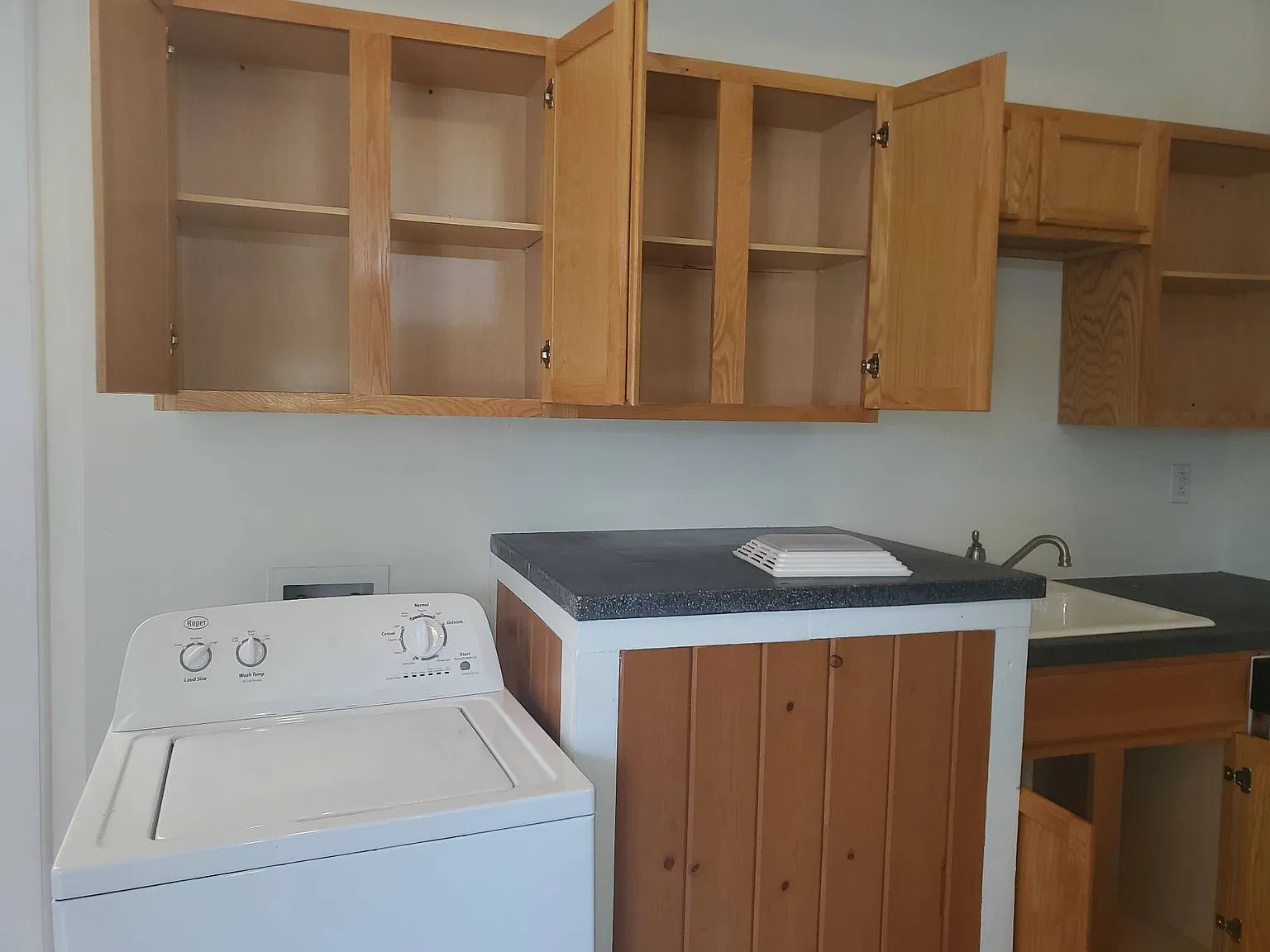 4 bed, 1419 sqft, $5,140 — Photo 1