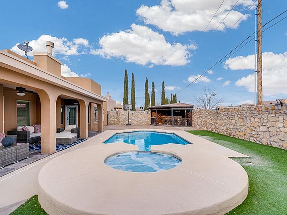 5th image of 12620 Tierra Alzada Dr