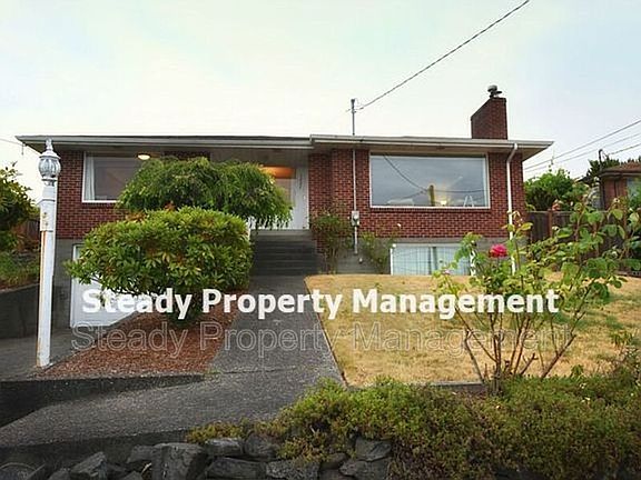 2nd image of 1227 S Jackson Ave