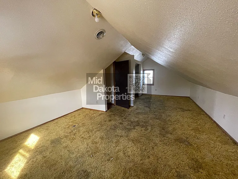 122 W 9th Ave — Photo 5