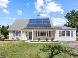 12720 Hoven Ln, Bowie, MD 20716