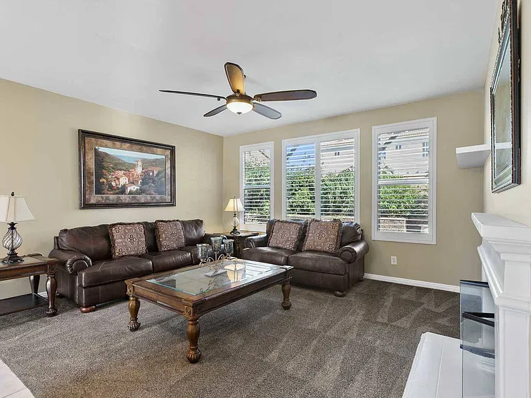 7232 Cari Ct — Photo 17