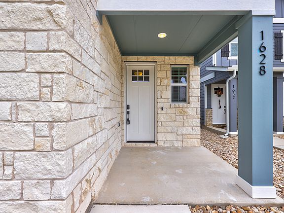 3rd image of 1628 Bella Dr