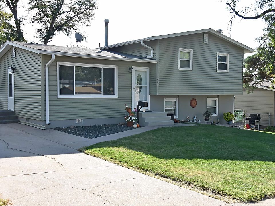1st image of 607 Missouri Ave
