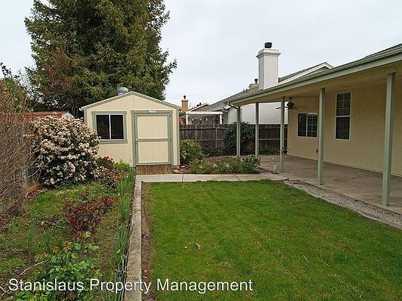 3rd image of 4215 McKenna Dr