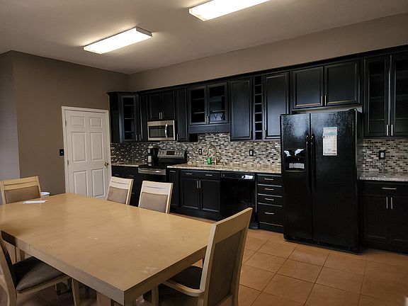 5th image of 1106 N 20th St
