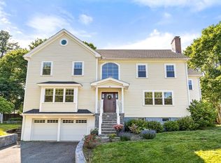 21 Willowdale Rd, Winchester, MA 01890