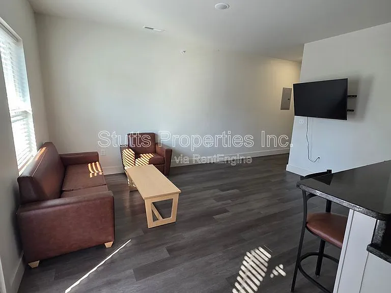 310 Cypress Mill Rd #336 — Photo 2