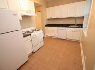 3156 W Diversey Ave #2, Chicago, IL 60647