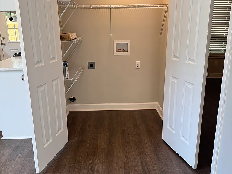 4 Carlock St — Photo 10