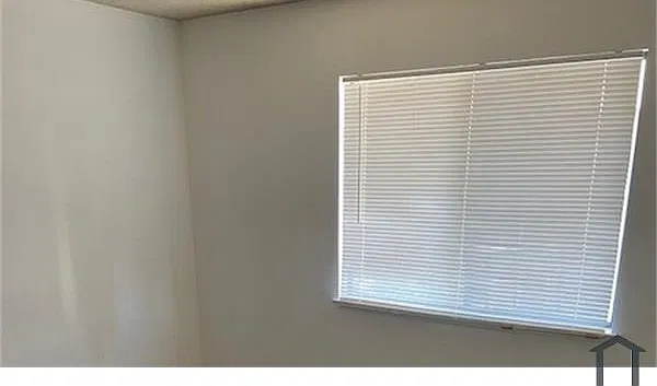4 bed, 1600 sqft, $3,100 — Photo 3