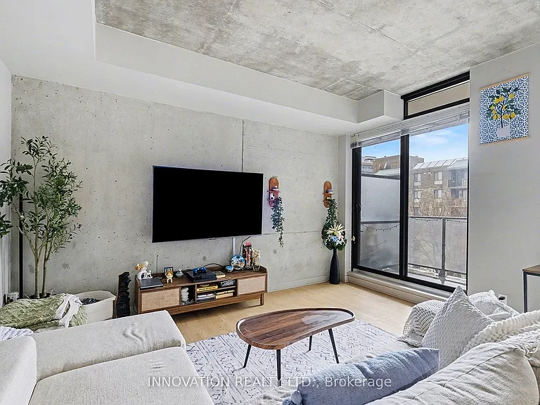 203 Catherine St #411 — Photo 4