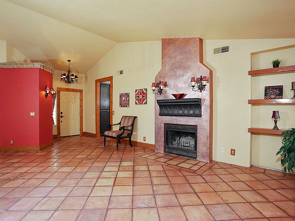 3rd image of 648 Copper Way