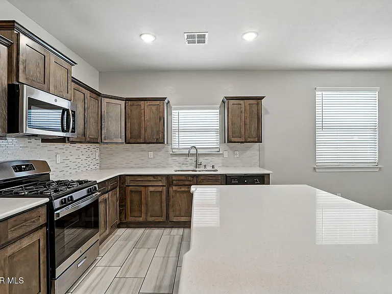 3964 Desert Nomad Dr — Photo 9