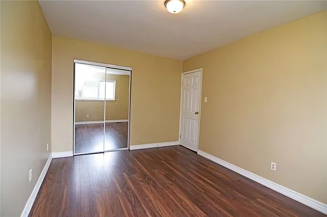 32 Whiteleas Ave — Photo 7