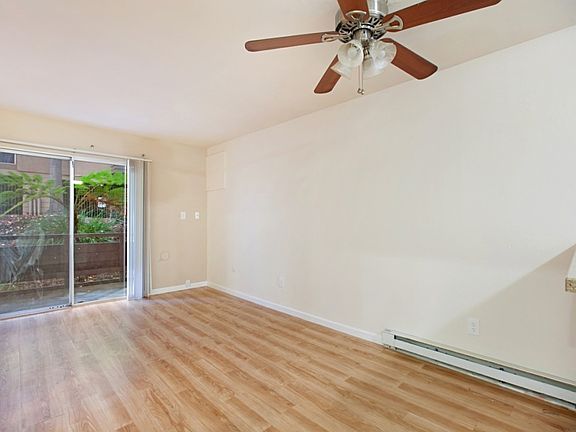 5th image of 1605 Hotel Cir S Unit B112