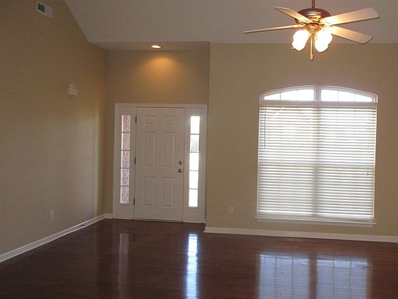 2nd image of 3015 Waywood Dr