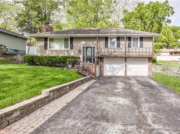 4328 S Brentwood St, Independence, MO 64055