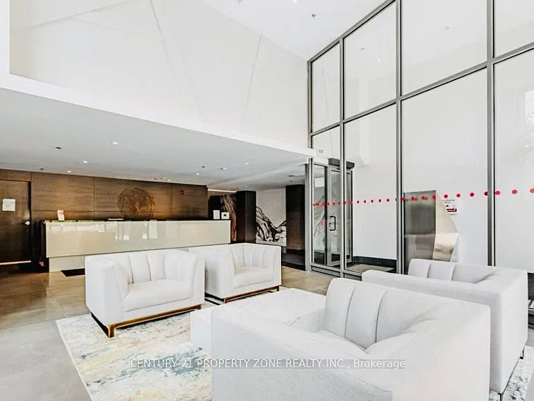 90 Glen Everest Rd #303 — Photo 3