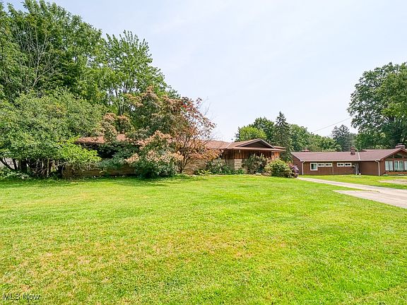 5th image of 7509 N Linden Ln