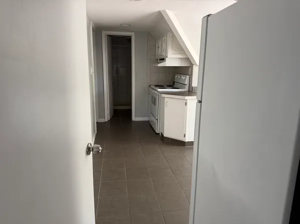 364 Alexander St, Rochester, NY 14607