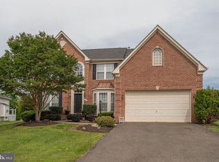 9694 Janet Rose Ct, Manassas, VA 20111