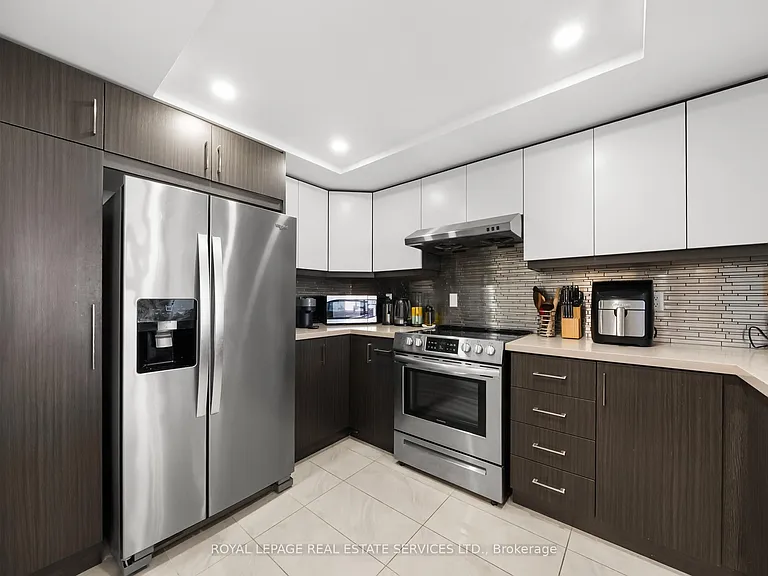 5785 Yonge St #601 — Photo 5
