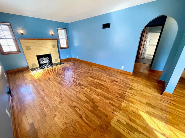 600 N William St, Columbia, MO 65201