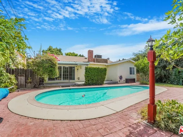 8365 Nestle Ave, Northridge, CA 91325