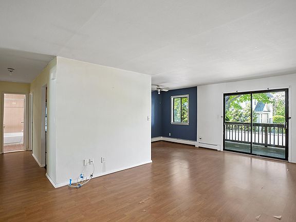 2nd image of 263 River Ave APT 14