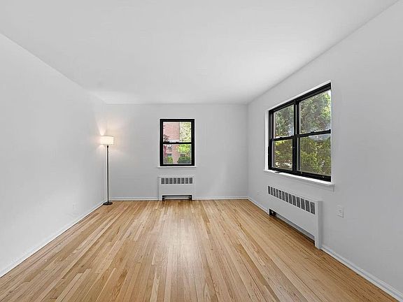 4th image of 76-30 Springfield Blvd #143A