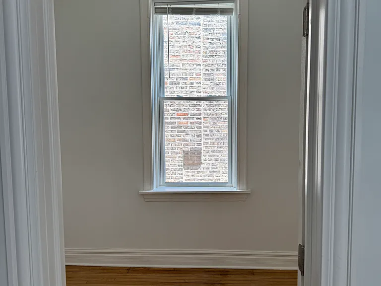 908 N Fairfield Ave #2 — Photo 7