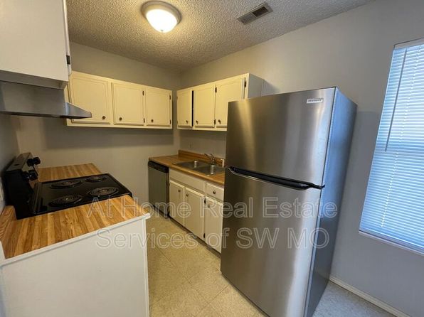 1636 N Benton Ave APT J