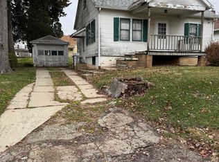 1514 S Rawleigh Ave, Freeport, IL 61032